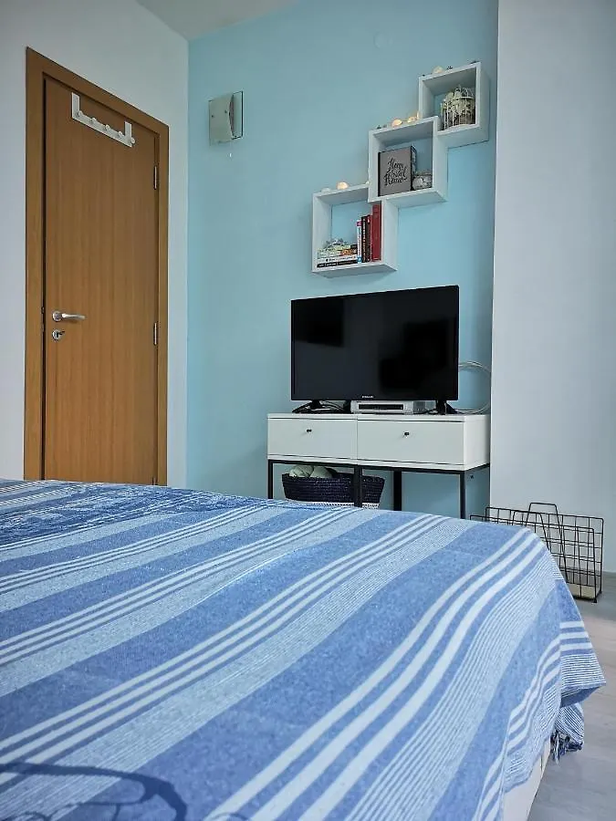 Apartment Апартамент Декор Burgas