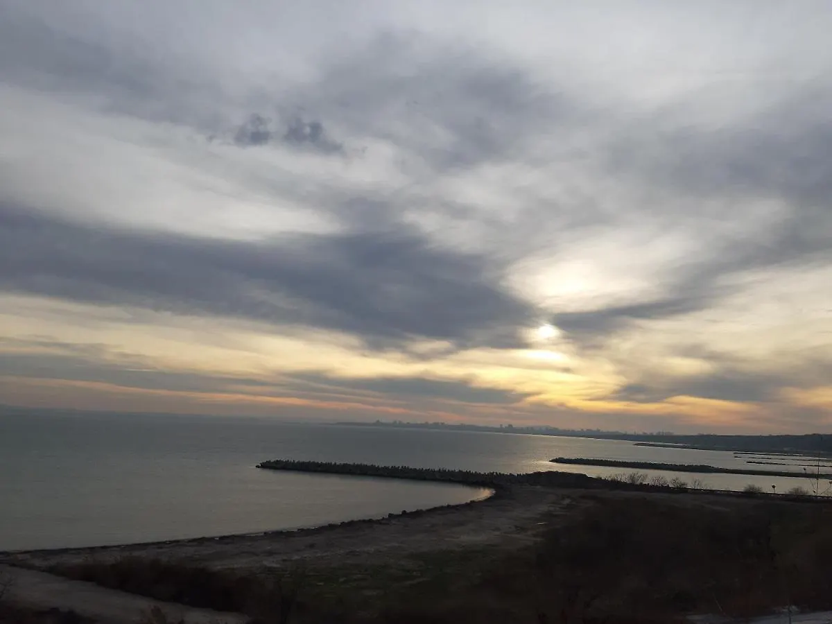 Апартамент Декор Burgas Apartment